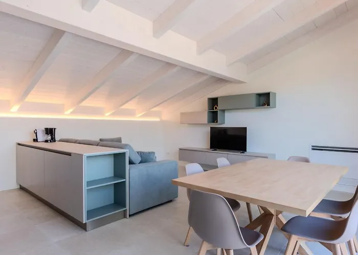 Feriehus Uliveto By Interhome Colico